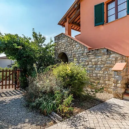 Casa Macinarino 13 Con Piscina לורו צ'יופנה